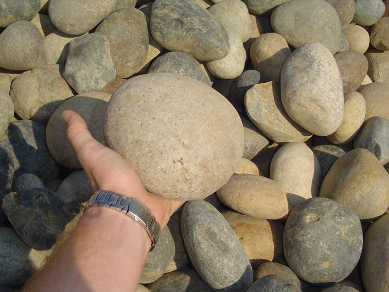 Cobble stone for landscaping and decorative use